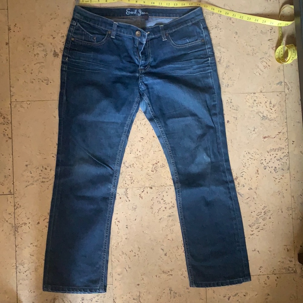Earl Jeans, Straight Leg. Size: 31x34